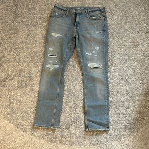 Men’s Ripped Jeans